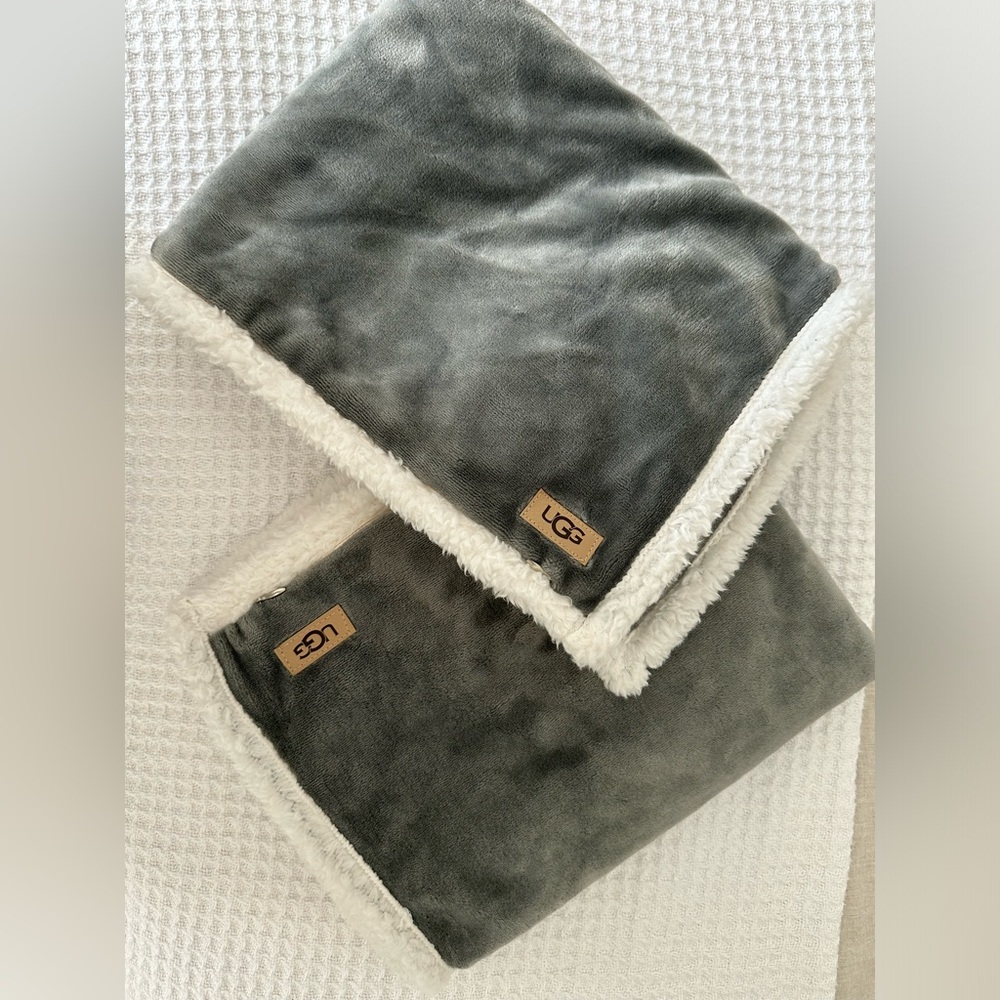Standard Pillow Size Ugg Pillow Cases